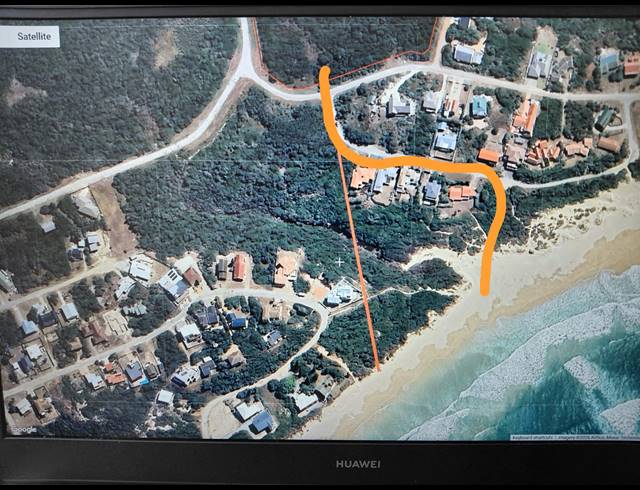 17,717M² VACANT LAND FOR SALE IN PARADISE BEACH